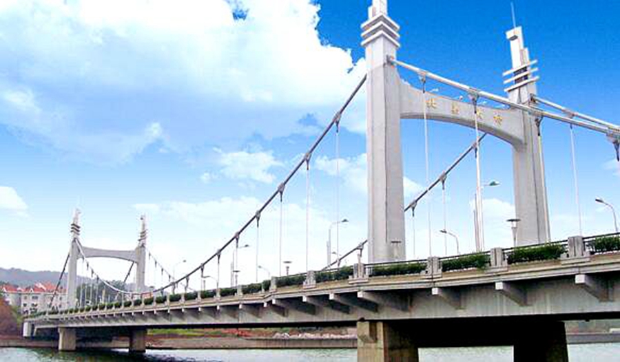 15113156439284.jpg 浙江江山北關(guān)大橋.jpg